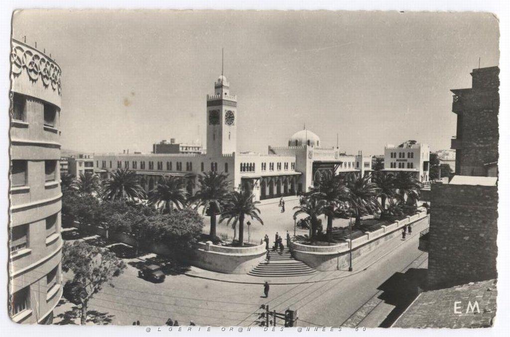 ORAN LA GARE.jpg